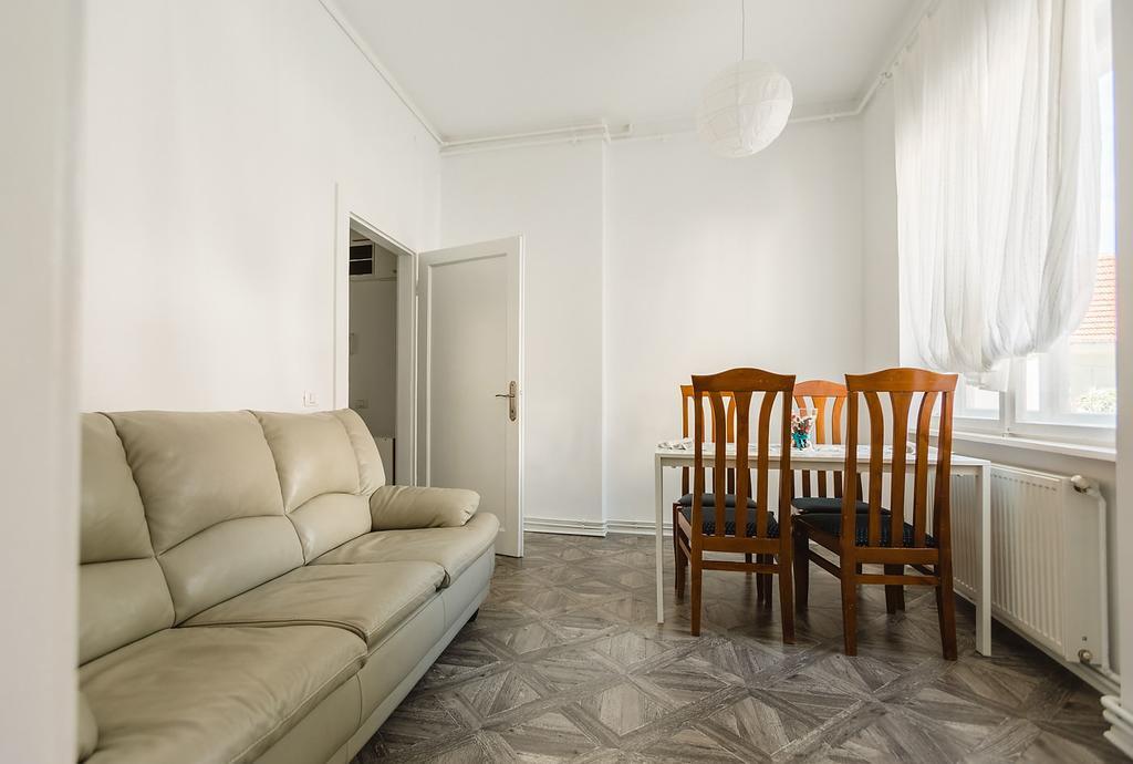 M&F Apartment ブラショフ エクステリア 写真